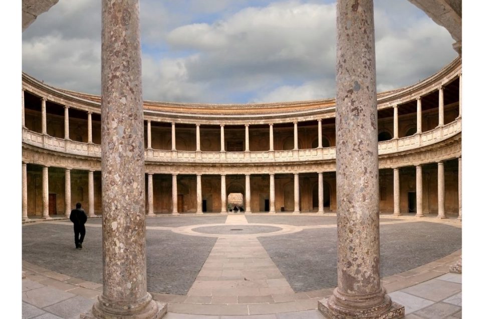 CARLOS V